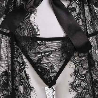 Nuisette Dentelle Transparente Col V avec String