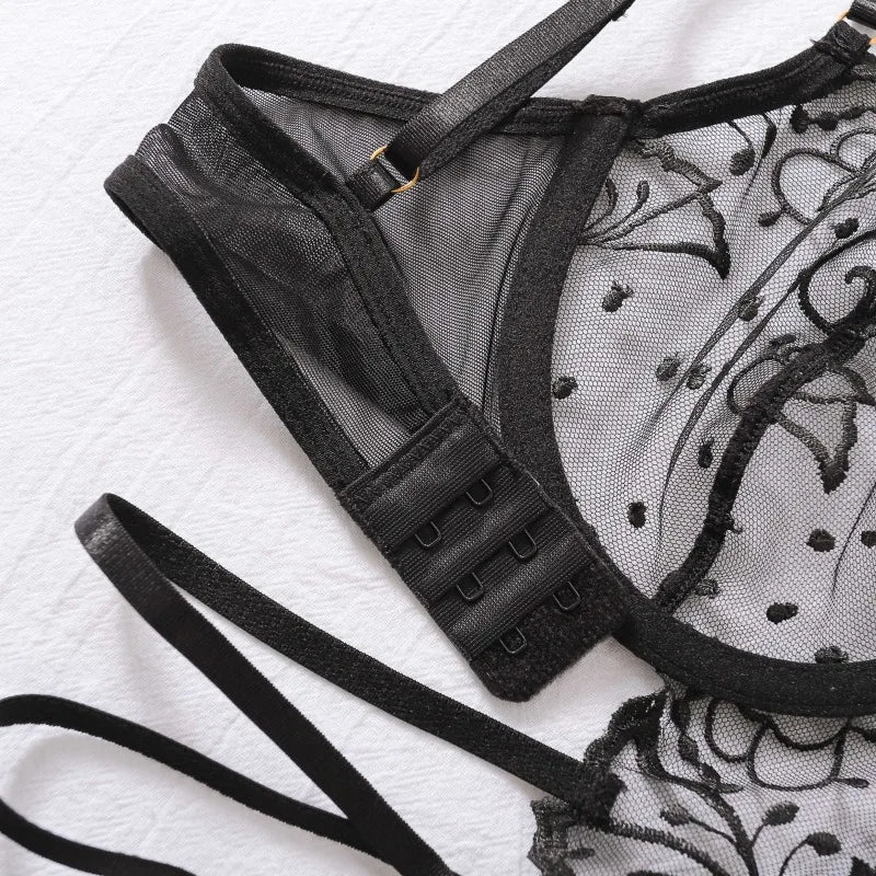 Body Dentelle Fleuri Décolleté V Échancré