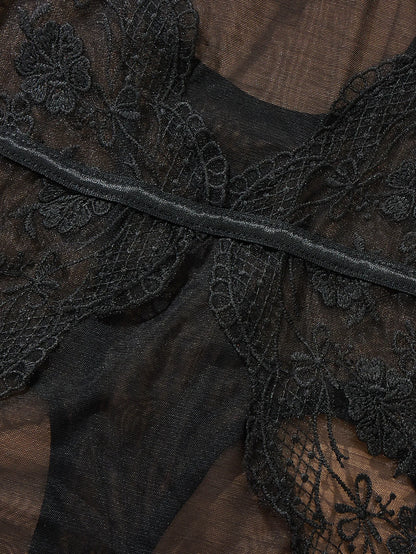 Body Dentelle Noir Brodé Taille Haute Échancré